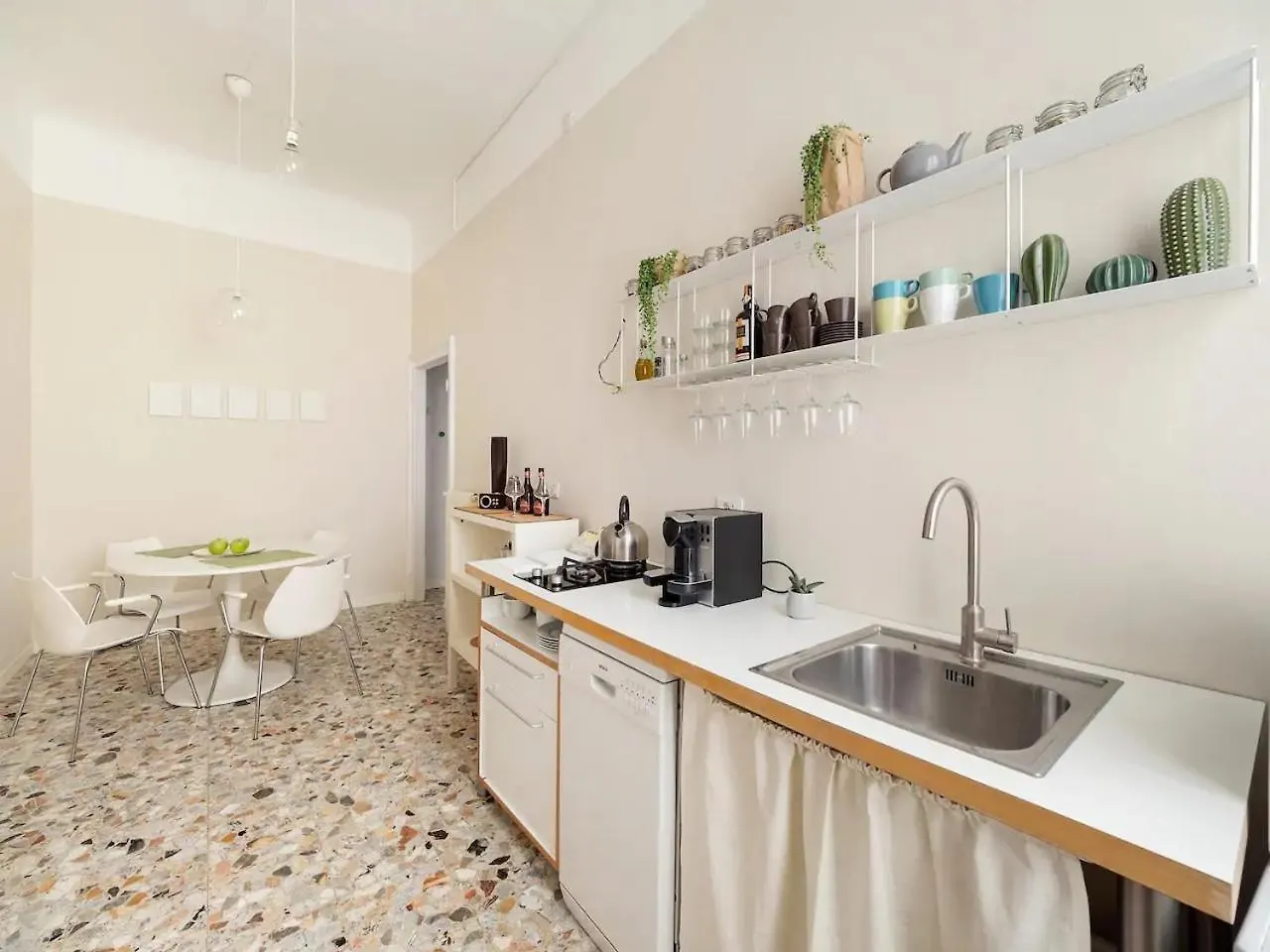 Trilocale 4/5 Ospiti In Stazione Apartment Milan